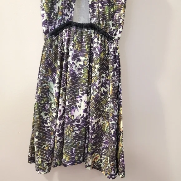 Lululemon - City Summer Dress - Size 4 - Picture 15 of 16